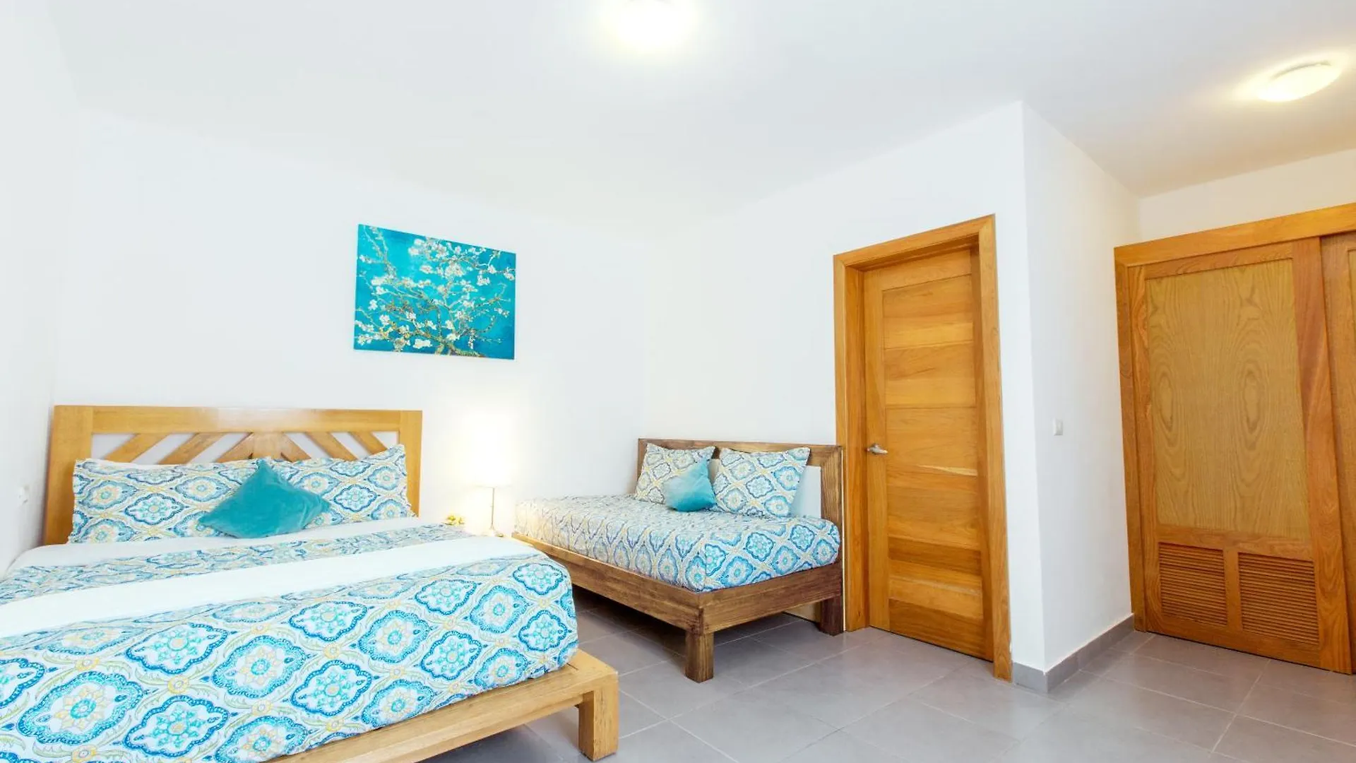Hotel Tropicana Suites Deluxe Playa Los Corales Punta Cana